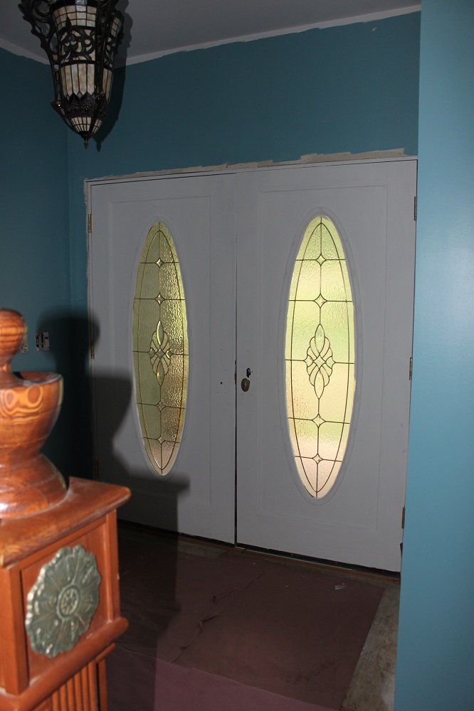 FaithSpun | Young Victorian | Foyer Entry